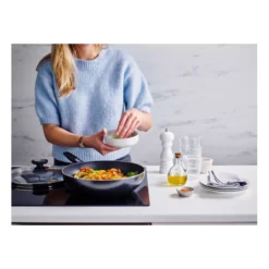 PRO INDUC Sauteuse Wok Induction Corps Alu ép 3mm Revêtement Céramique D28 + Couvercle BEKA -Beka pro induc sauteuse wok induction corps alu ep 3mm revetu d28 couvercle beka 3