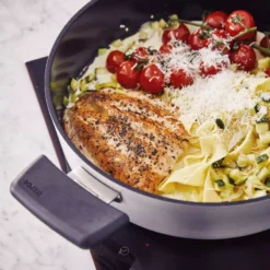 EVOLUTION Corps De Poêle Fonte Aluminium Revêtement Céramique BEKA D24 -Beka revolution corps de poele fonte aluminium revetement ceramique beka d24 p 2