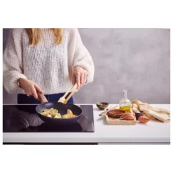 YAKURO Lot De 2 Poêles Revêtues D24 + D28 BEKA SC -Beka yakuro lot de 2 poeles revetues d24 d28 beka 7